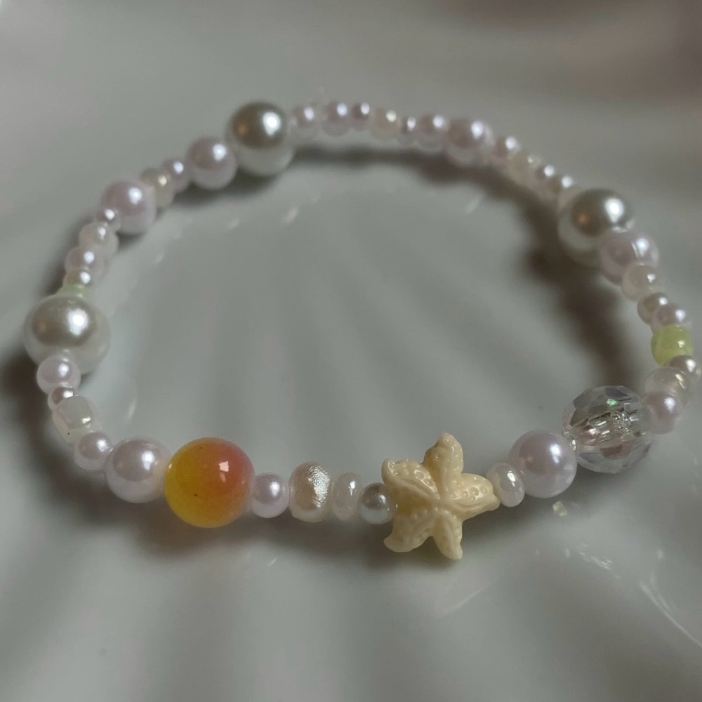 5/$20 ENTIRE SHOP CLEARANCE Aloha 💛🐚🌸 - starfish handmade bracelet Summer